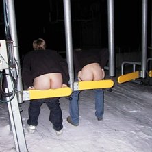 Haha, detta kommer du alltid att t&auml;nka p&aring; n&auml;r d. Foto: G&ouml;ran G&ouml;te Norling. &Aring;kare: Patrik. Petter.