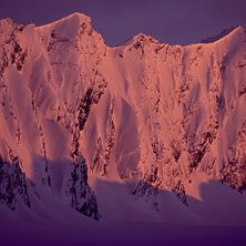 Sista bilden f&ouml;r dagen, p&agrave; v&auml;g hem med skotern.. Foto: oskarenander.com.