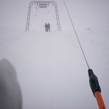 F&ouml;rsta &aring;ket p&aring; v&auml;g upp i toppliften. synd de v. Foto: Jag. &Aring;kare: jag?.