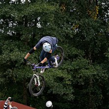 Skog&aring;s Bikefight. Foto: Kenneth Einars. &Aring;kare: Martin S&ouml;derstr&ouml;m.