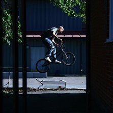 180. Foto: Pontus jonsson. &Aring;kare: Simon sundl&ouml;f.