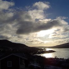 Soluppg&aring;ng i byn.... Foto: Jan Johansson.