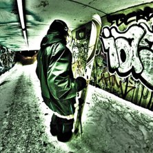 checkin out some urbans. Foto: emma r&ouml;nnqvist. &Aring;kare: victrilla.