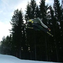 wintern 04/05

&amp;quot;www.lowenhamn.tk&amp;qu. Foto: Fredrik L&ouml;wenhamn. &Aring;kare: Thomas Ekelund.