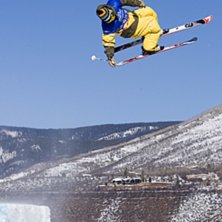 Foto: Michelfelder /Shazamm/ESPN Images. &Aring;kare: Candide Thovex.