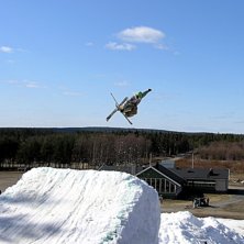 sw 7 handp&aring;l&auml;ggning. Foto: Jonas. &Aring;kare: Sante.