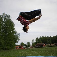 backflip. Foto: Sofia. &Aring;kare: Daniel Waldmann.