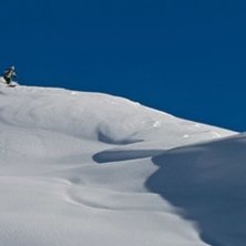 Efter en kort haijk l&auml;ngs bergv&auml;ggen kom vi till. Foto: Felix Grunert. &Aring;kare: Patrik Hammarlund.