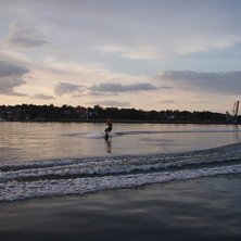Laddar inf&ouml;r att hoppa! : )           men krascha. &Aring;kare: Zander H&ouml;gberg.