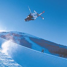 &Aring;kare: T.Hall.