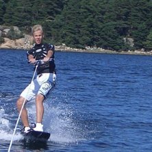 Fiskefj&auml;ll. Sommaren -07

:D. Foto: ____________________. &Aring;kare: Lukas Jaktman.