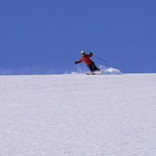 Sk&ouml;na offpistsv&auml;ngar ner mot &auml;ngarna.. Foto: Stefan Vikberg. &Aring;kare: Karin Ekstr&ouml;m.