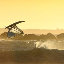 En tabletop i solnedg&aring;ngen. Foto: ??. &Aring;kare: Olle Engberg.