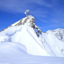 Til h&oslash;yre ser man det ene innsteget til Mickeys e. Foto: Simen Sundt.