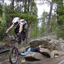 G&ouml;tt &ouml;s!!. Foto: Sabine Scott. &Aring;kare: Gimp.