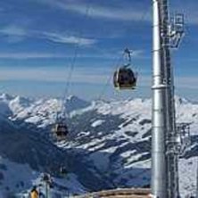 vid en lift. Foto: jag sj&auml;lv. &Aring;kare: martiin.