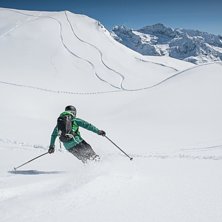 @fredrik_wi. Foto: @AJS. &Aring;kare: Fredrik Wikfeldt.