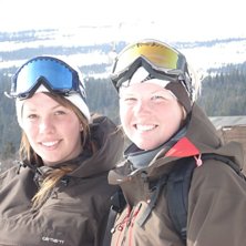 Lottti och Jennyy. Foto: Eva Lidin. &Aring;kare: Piff och Puff.