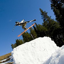 Sante k&ouml;r n&aring;n snuuurrrr. Foto: Simon Pont&eacute;r. &Aring;kare: Sante.