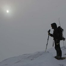 P&aring; toppen av Vassitj&aring;kka. Foto: Olle Nordell. &Aring;kare: Peter Ingman.