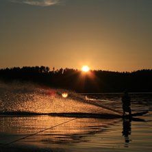 Finns det n&aring;got b&auml;ttre &auml;n n&auml;r man glider fram . Foto: Ida... &Aring;kare: Adam Risberg.
