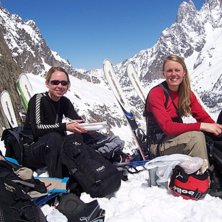 Foto: Didier. &Aring;kare: Elin &amp;amp; Johanna.