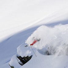 Efter en veckas sn&ouml;ande visade solen sig &auml;ntlige. Foto: Jesper Molin. &Aring;kare: Johan Carlborg.