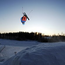 Frontflip . Foto: Max Neuriesser. &Aring;kare: Jag, Alexander Lindquist.