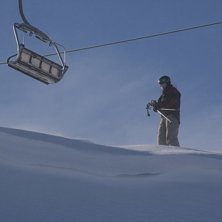 Klargj&oslash;ring for litt veldig heisn&aelig;r pudderkj&oslash;ri. Foto: Sigvald Fiskaaen. &Aring;kare: Angelika.