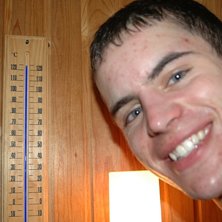 Vi fick ig&aring;ng lite v&auml;rme i bastu&amp;#039;n i &Aring;. Foto: Eric Karlsson. &Aring;kare: Per Svensson.