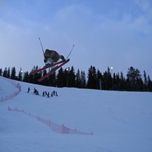 Tobbe g&ouml;r en 360 som blir lite Jib : ). Foto: Ludvig Eriksson. &Aring;kare: Tobias Rubensson.