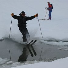 Efter ett h&auml;rligt puder&aring;ka avslutar vi med vatte. Foto: Stefan. &Aring;kare: Patrik Stenberg.