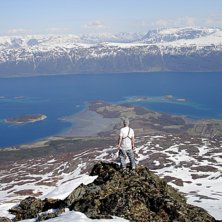 hiking peaks for 2 weeks in Narvik, Lyngen and Tro. Foto: Klenny. &Aring;kare: Brian Wolfe.