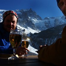 afterski p&aring; castillian som vanligt.. Foto: jakob wallin. &Aring;kare: gunnar och TT.