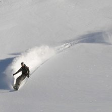 P&aring; v&auml;g ned fr&aring;n Parkerings&aring;ket. Foto: Daniel Karlsson. &Aring;kare: Henrik Johansson.