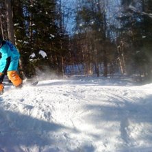 Bild fr&aring;n en kort men rolig jibbsession! Tyv&auml;rr . Foto: Rasmus Paulsson. &Aring;kare: Filip Engvall.