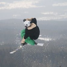 Julle tar kort under campet som var uppe i gr&ouml;nkl. Foto: Julius Aspman. &Aring;kare: Olle Eriksson.