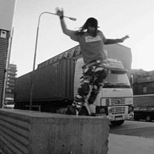 Frontside 2 Pudslide. &Aring;kare: Anton.