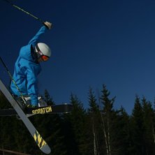 Mute med graben p&aring; bindningen ist&auml;llet f&ouml;r skid. Foto: Therese Ekl&ouml;f. &Aring;kare: Ronny Videkull.