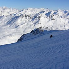 H&ouml;gfartscruising nerf&ouml;r Grand Motte. Foto: Jesper Peters&eacute;n. &Aring;kare: Johannes Hagen.