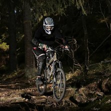 Jag hamnade p&aring; en bild. Koolt. Foto: Joakim Hedlund. &Aring;kare: Simon Berggren.