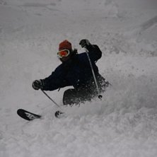 Masse pudder i Fornet-skogen. Perfekt dag meg gutt. Foto: Simen Sundt. &Aring;kare: Christian Otter.