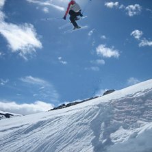 PhotoShop-skiing. Foto: Lars Folven. &Aring;kare: Marius Valaker.