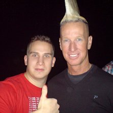 Fick skaka hand och fyllesnacka lite med Mr. Plake. Foto: David Lindgren. &Aring;kare: Jag och Glen Plake.