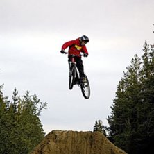 Hoppar lite :). Foto: Mickael. &Aring;kare: Robin pikkarainen.