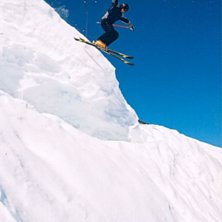 Foto: Mattias Clarin. &Aring;kare: Jonas Gozzi.