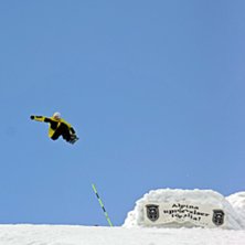 Hoppsan. Foto: Isak st&aring;lenhag. &Aring;kare: Lindgren.