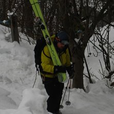 Tr&ouml;tta steg mot Skiers lodge... Foto: Jeff. &Aring;kare: Danne.