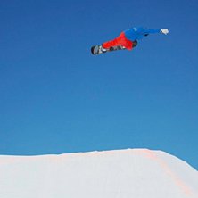 Foto: Kristoffer Kling. &Aring;kare: Adam Claeson.