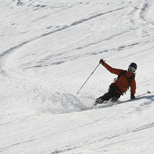 Efter en l&aring;&aring;&aring;ng bilresa &ouml;ver natten hade alla . Foto: Keith R&ouml;nnberg. &Aring;kare: Mats Johansson.